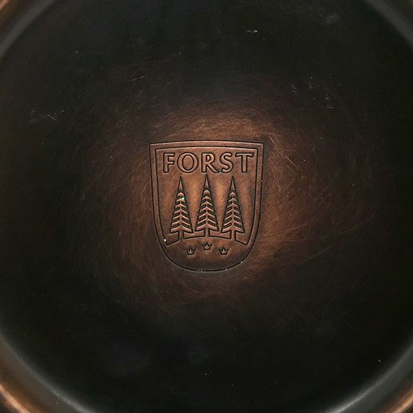 Brotteller aus Kupfer
